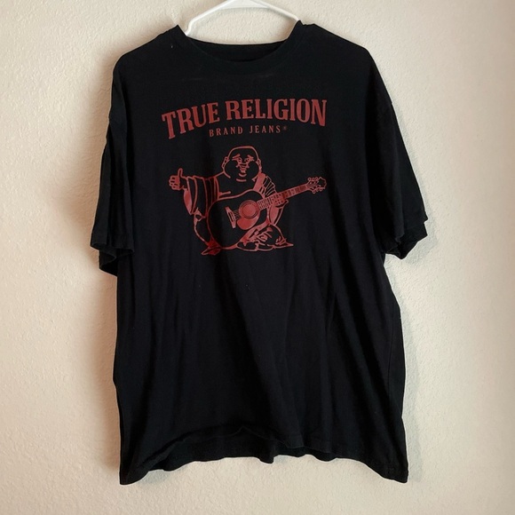 True Religion Black Tee with Red Graphic size L - Picture 2 of 4